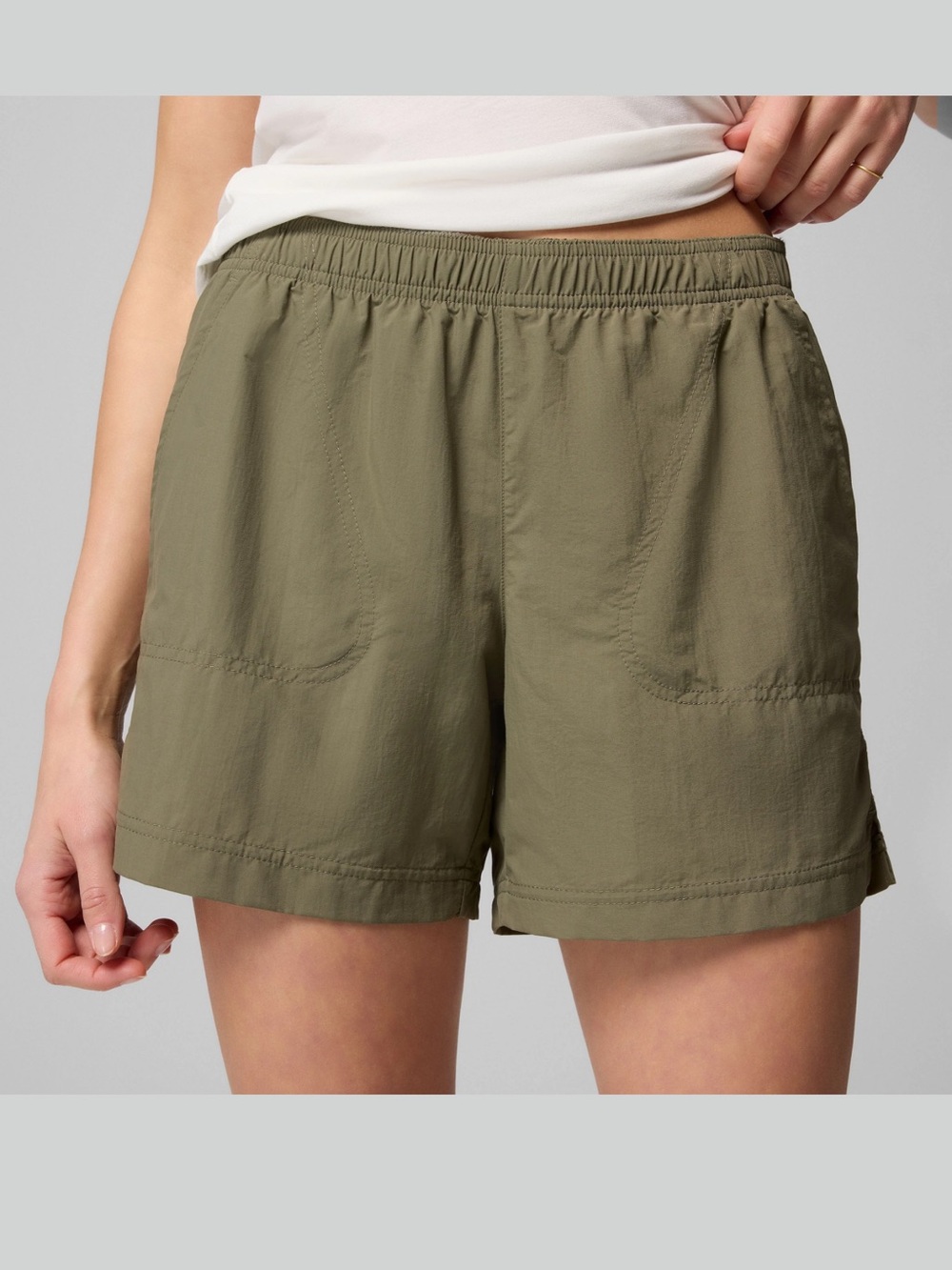 Columbia Women’s Olive Shorts with Elastic Waist